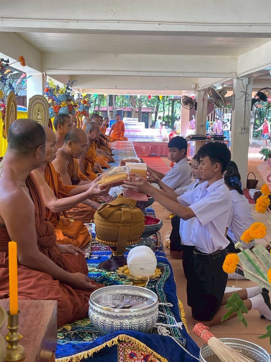 ภาพร่วมพิธีกรรมวัดป่าเกตุสุธาทิพย์