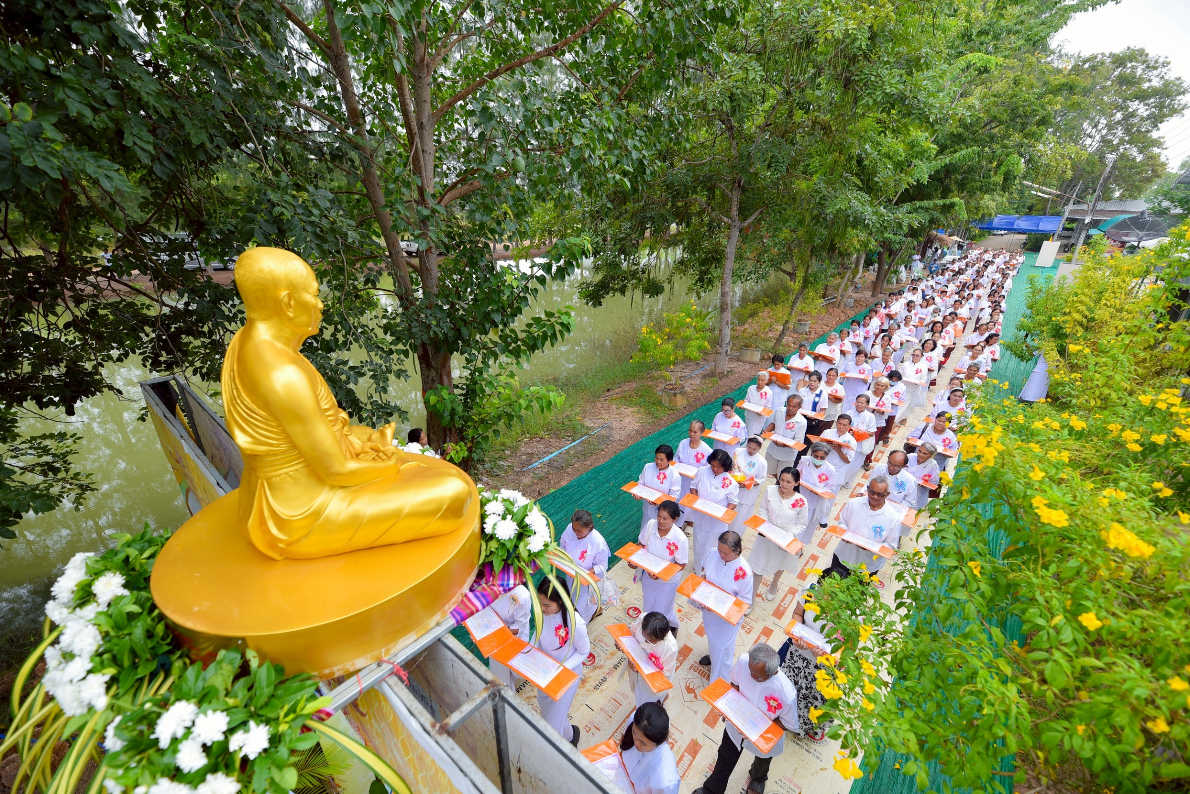 ภาพร่วมพิธีกรรมศูนย์อบรมเยาวชนสุรินทร์