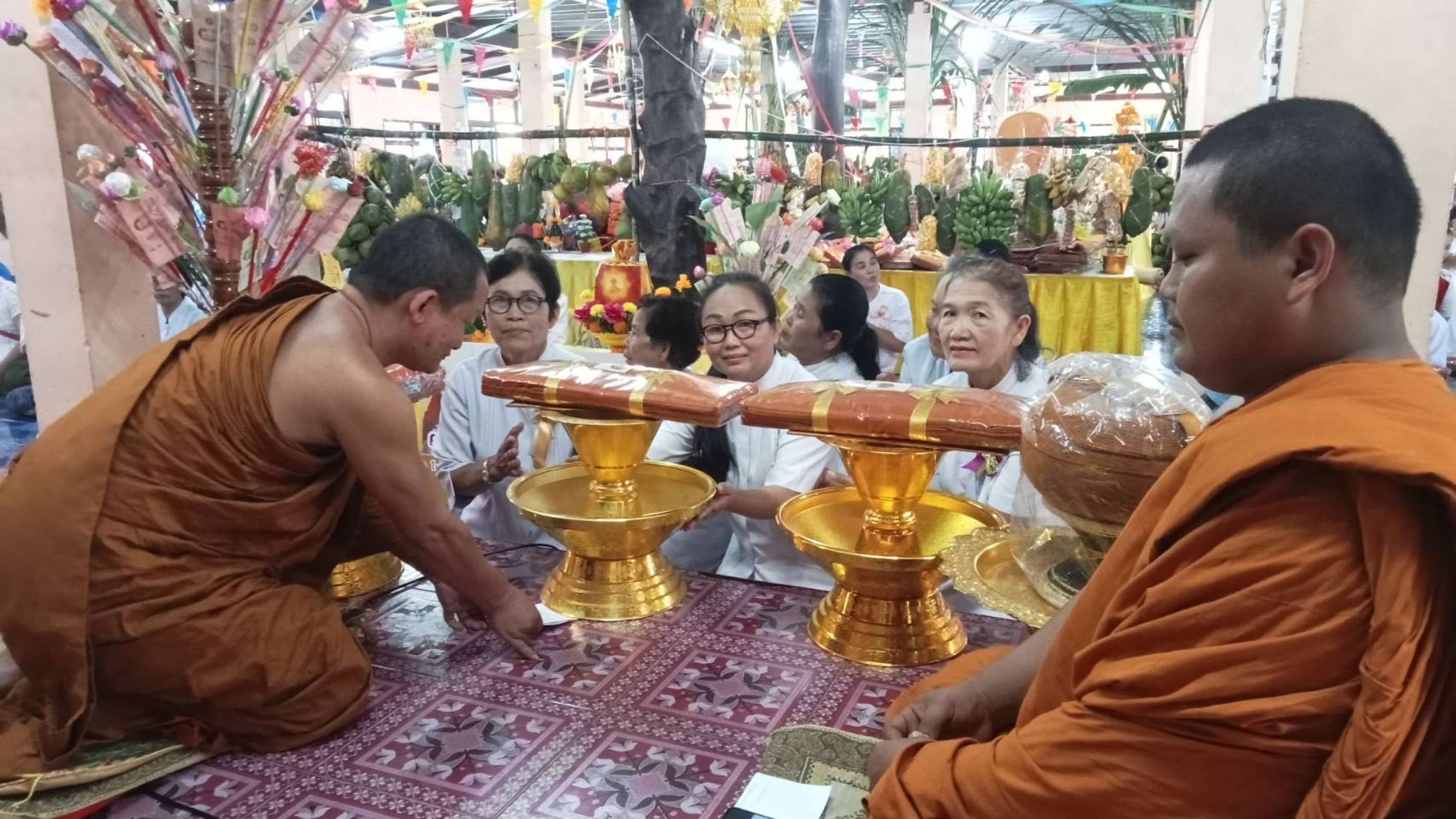 ภาพร่วมพิธีกรรมวัดบ้านนาจาน