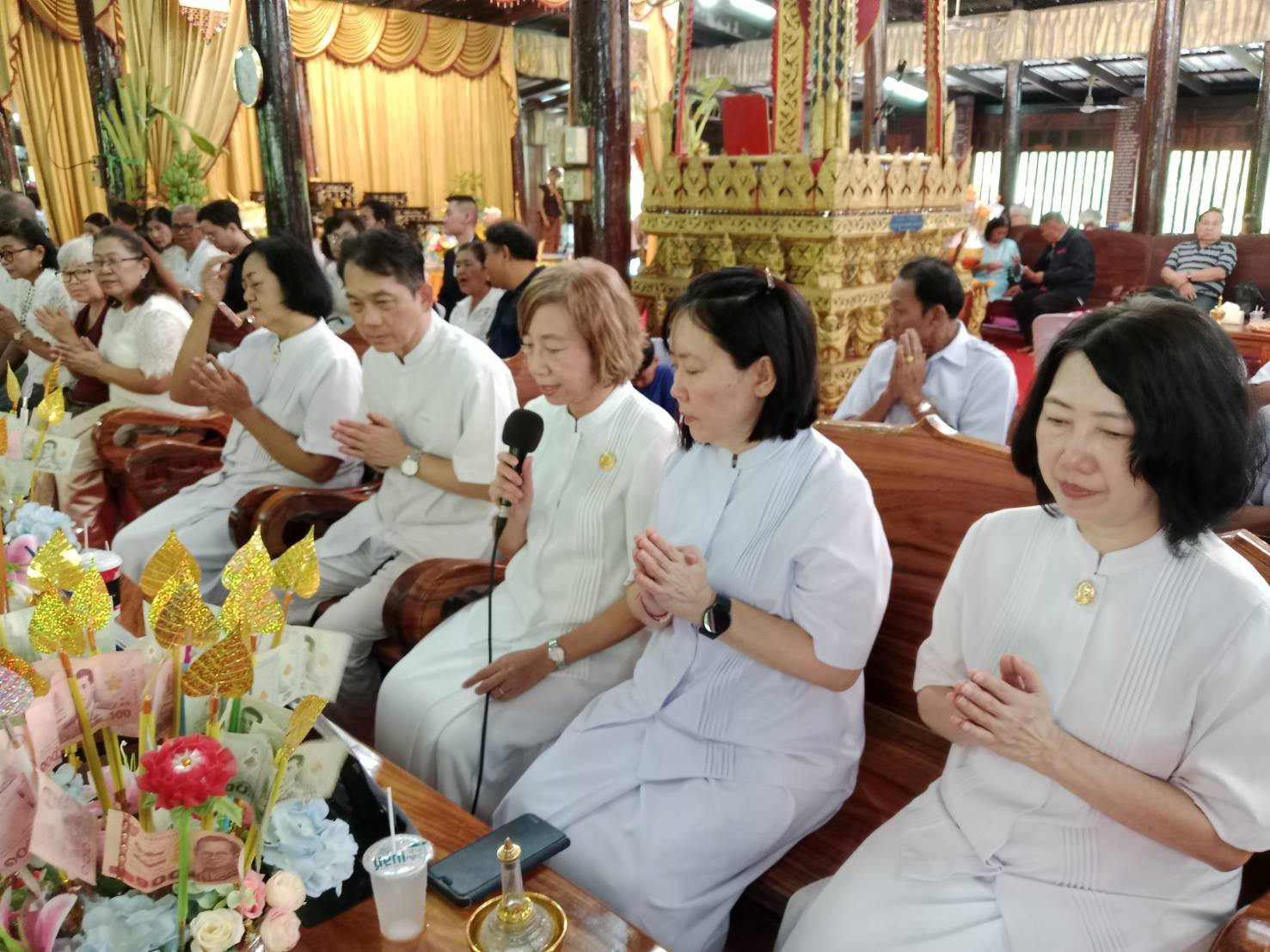 ภาพกล่าวคำถวายกฐินวัดโบสถ์วิทยาคาร