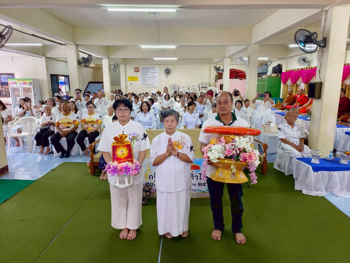 ภาพร่วมพิธีกรรมวัดศรีมิ่งแก้ว