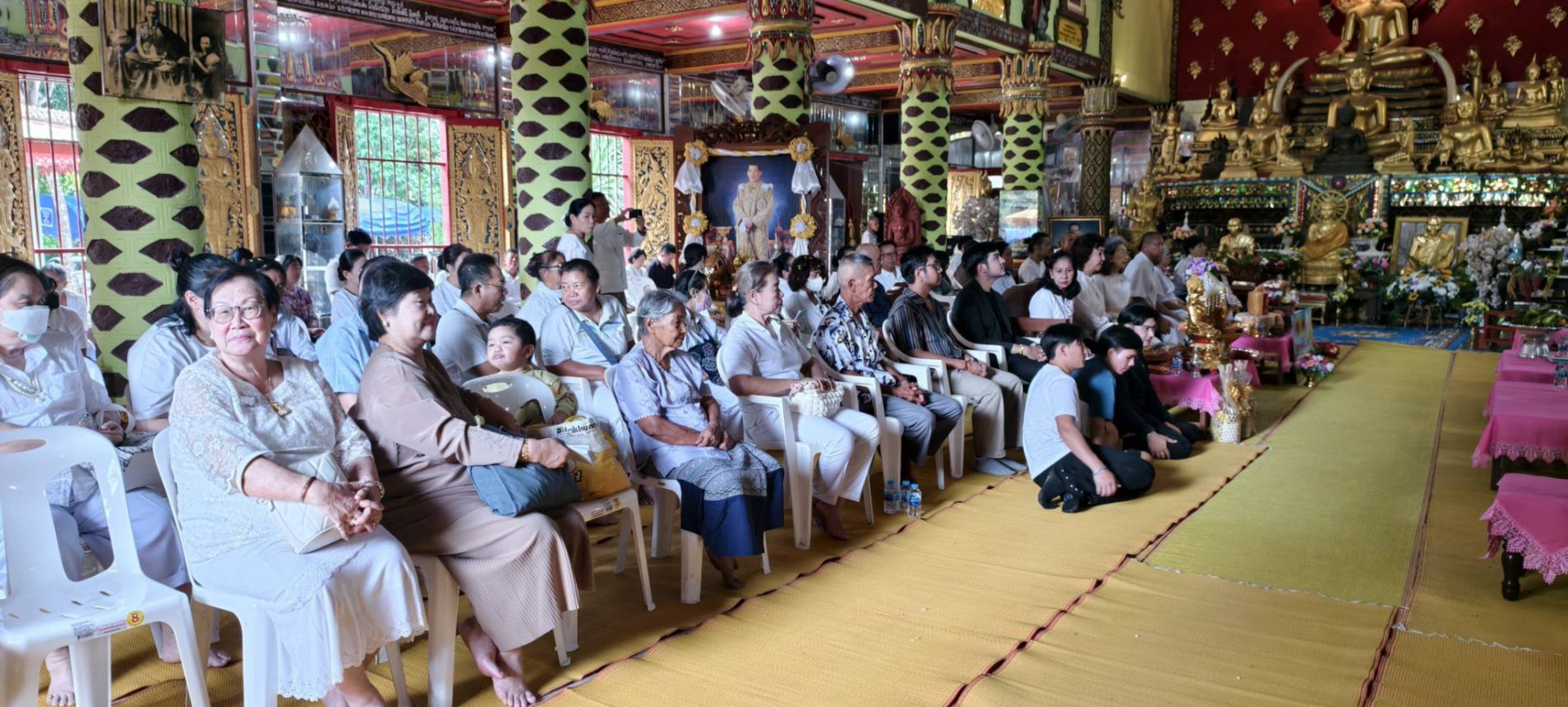 ภาพร่วมพิธีกรรมวัดทุ่งหลวง