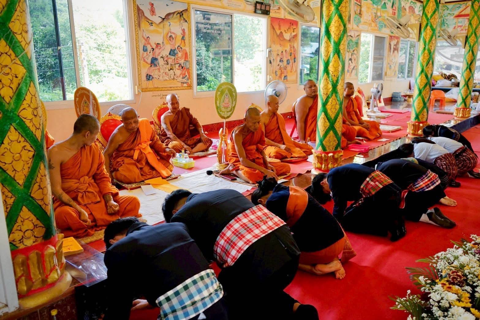 ภาพร่วมพิธีกรรมวัดศรีเทพเลิงสดวนาราม