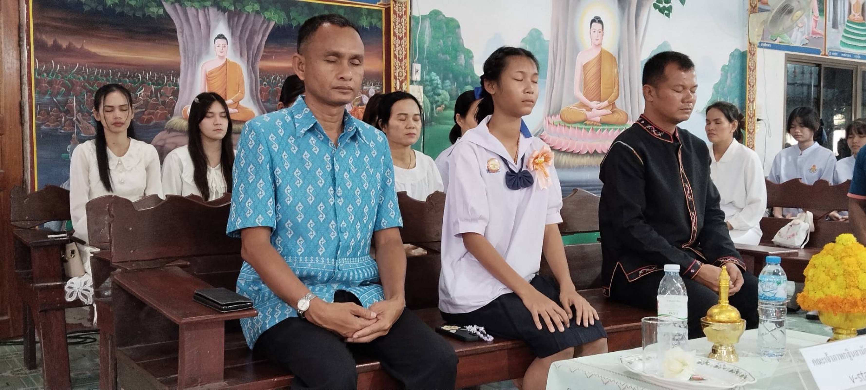 ภาพร่วมพิธีกรรมวัดโนนดู่