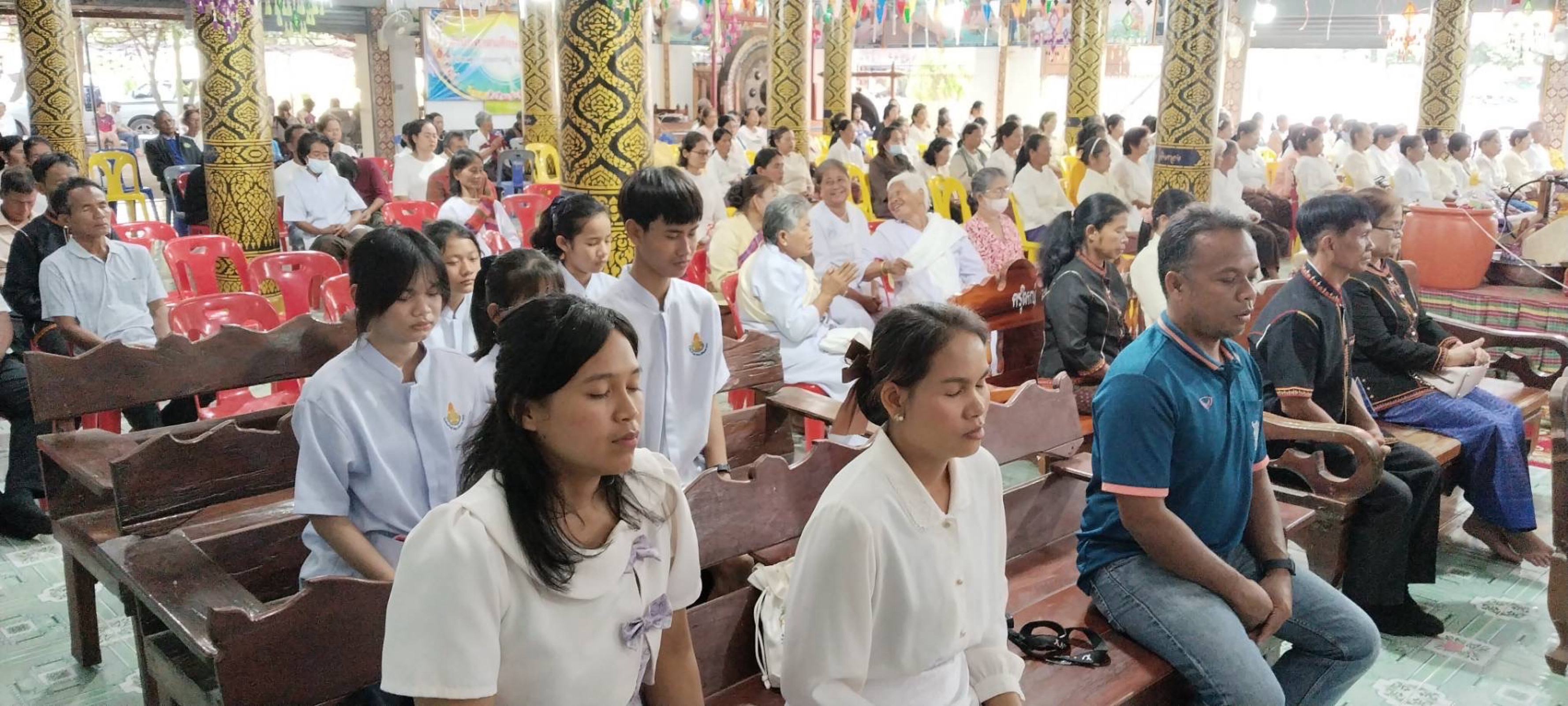 ภาพร่วมพิธีกรรมวัดโนนดู่