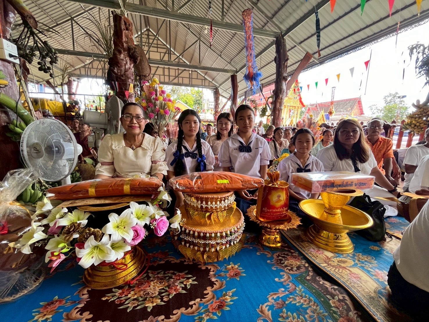ภาพร่วมพิธีกรรมวัดสุตประดิษฐ์