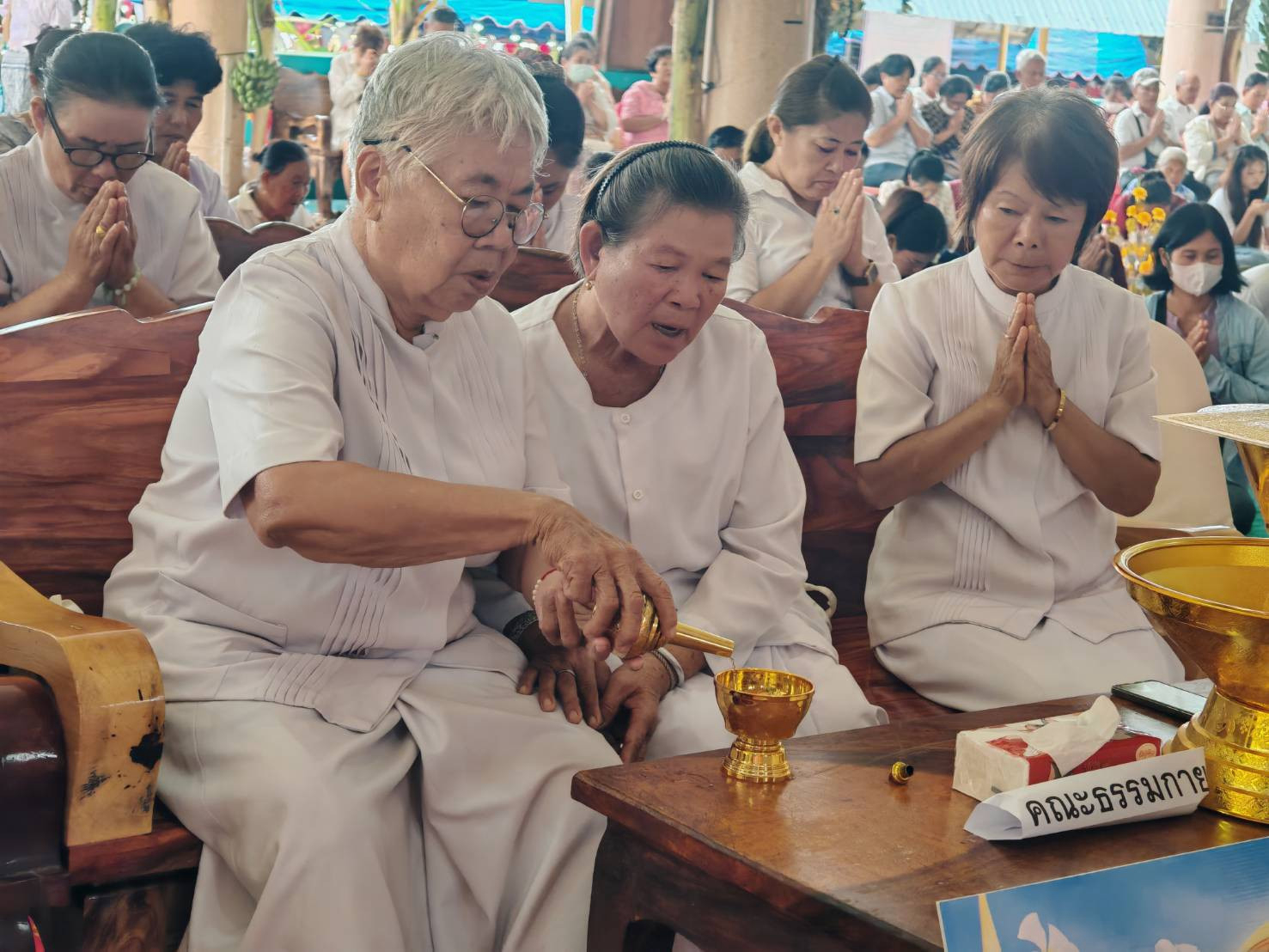 ภาพร่วมพิธีกรรมวัดโพธิ์เขียว