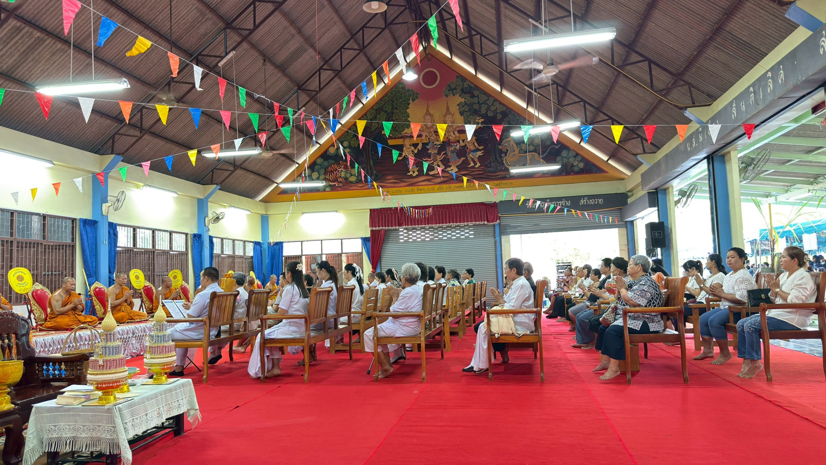ภาพร่วมพิธีกรรมวัดวังทอง