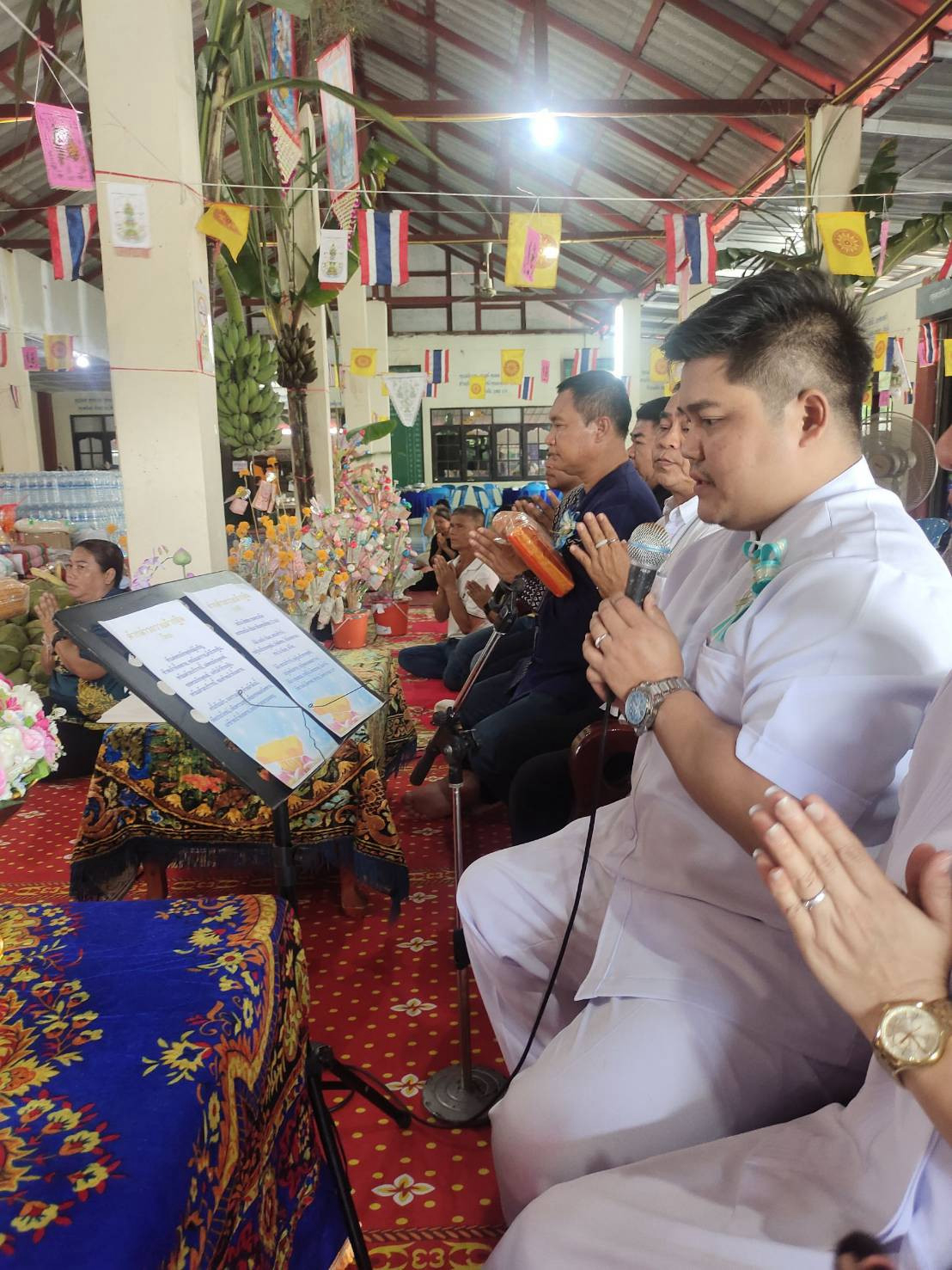 ภาพร่วมพิธีกรรมวัดเขาวงค์