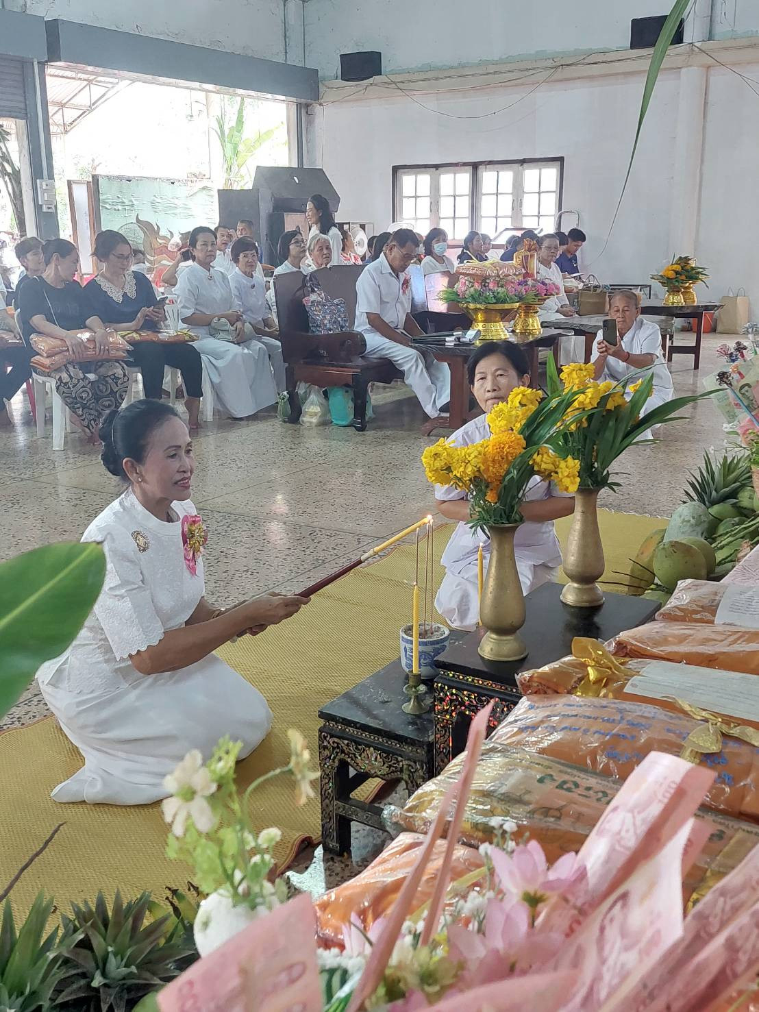 ภาพร่วมพิธีกรรมวัดบ้านหัวนา