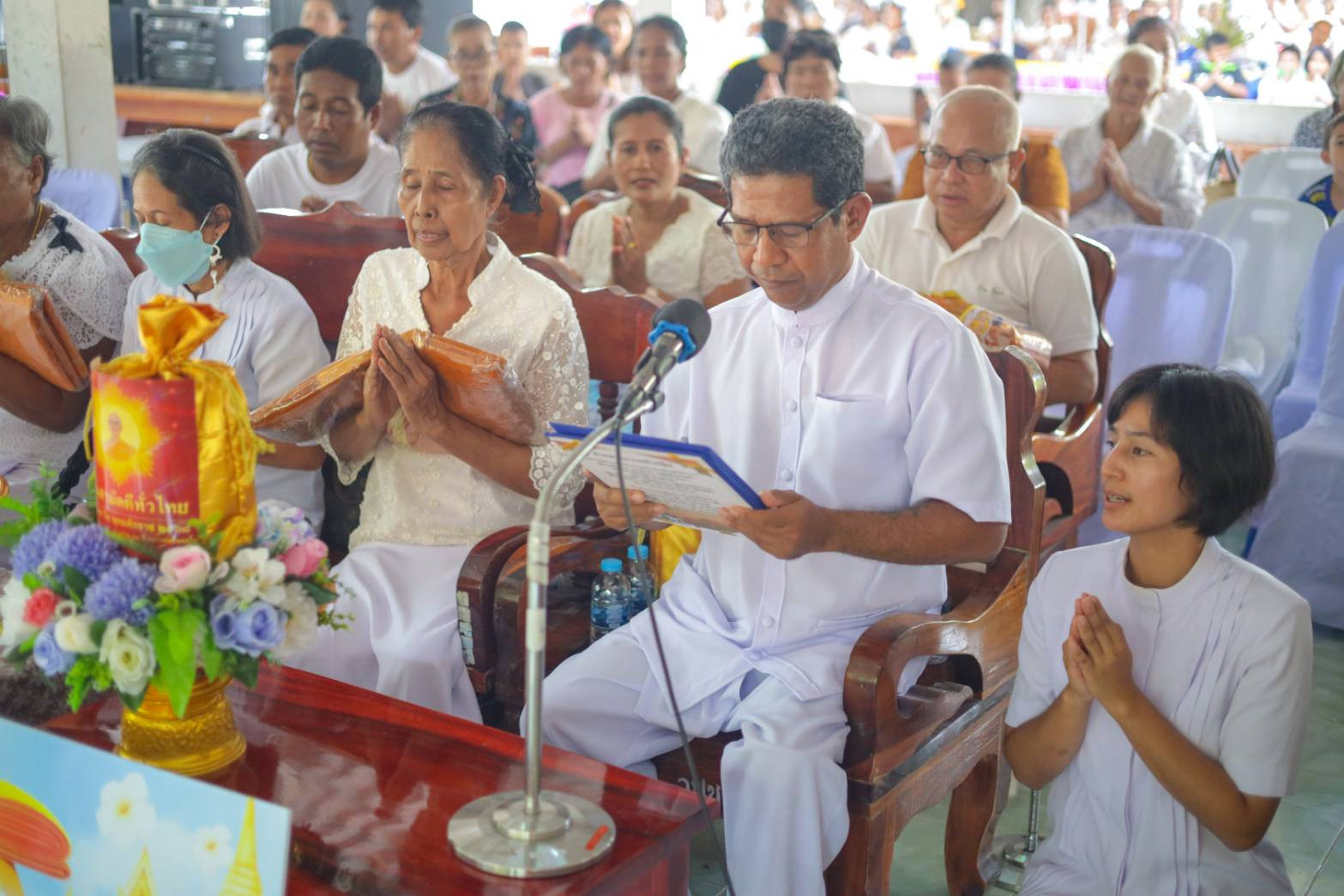 ภาพกล่าวคำถวายกฐินวัดประชุมชน