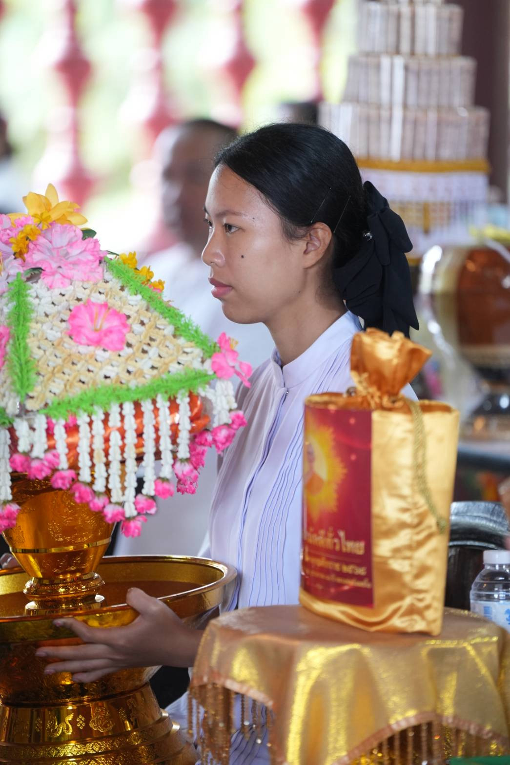 ภาพร่วมขบวนกฐินวัดเด่นสารภี