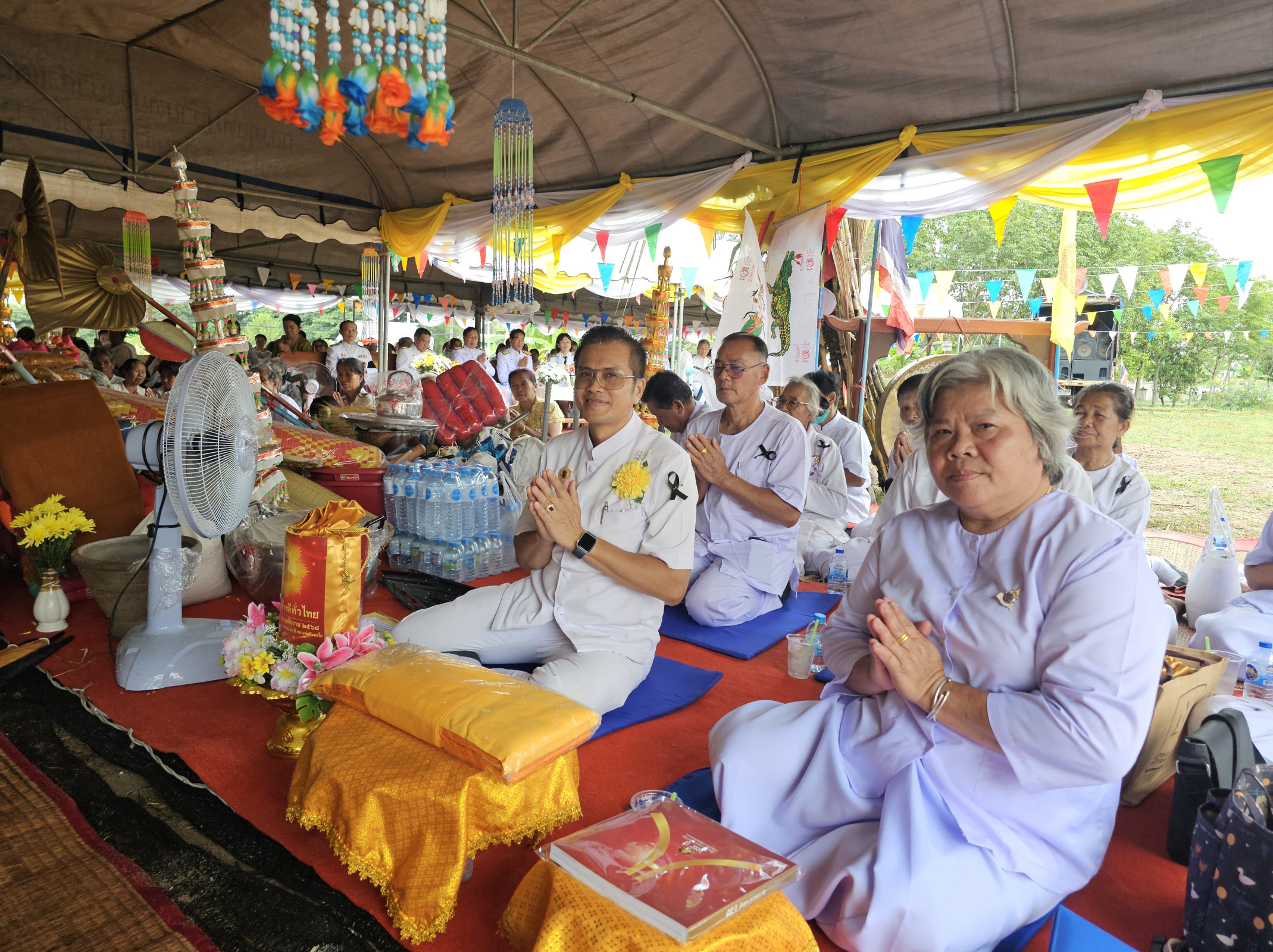 ภาพร่วมพิธีกรรมวัดศรีสุวรรณเลไลยก์