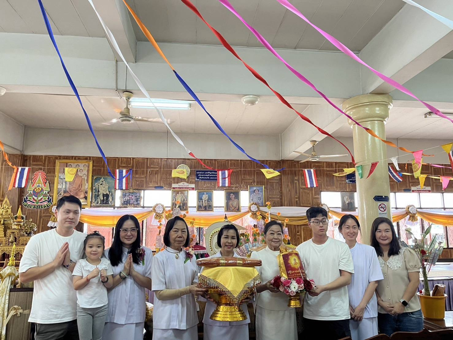 ภาพร่วมพิธีกรรมวัดหนองนาค