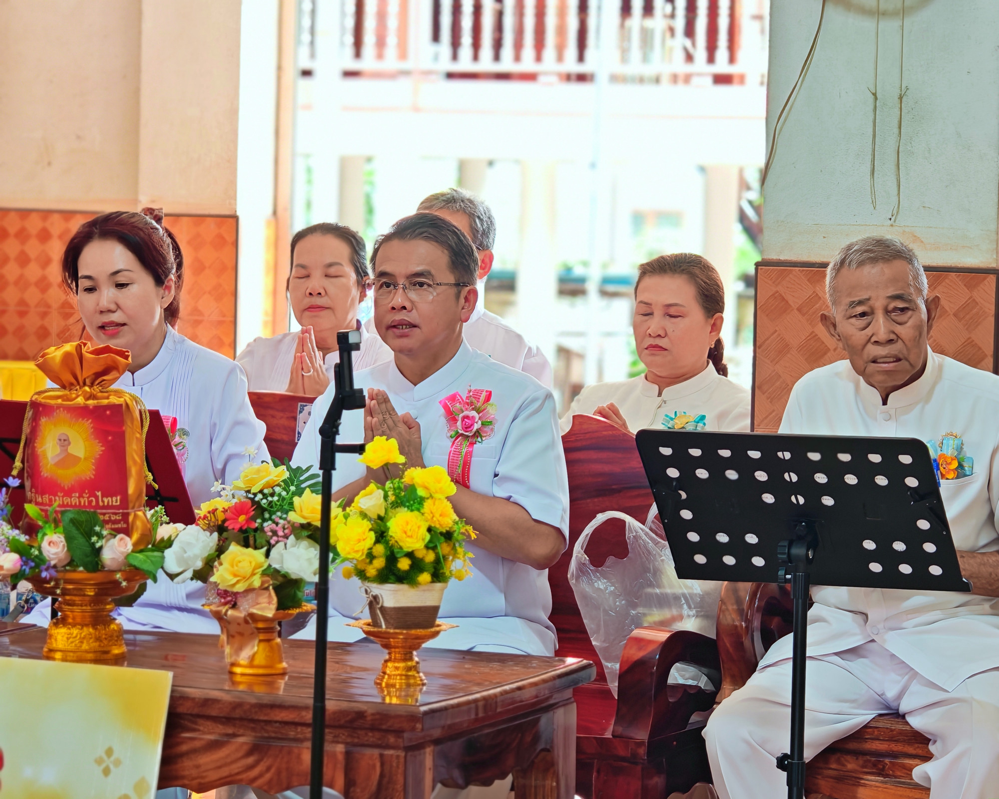 ภาพร่วมพิธีกรรมวัดหัวตะพาน