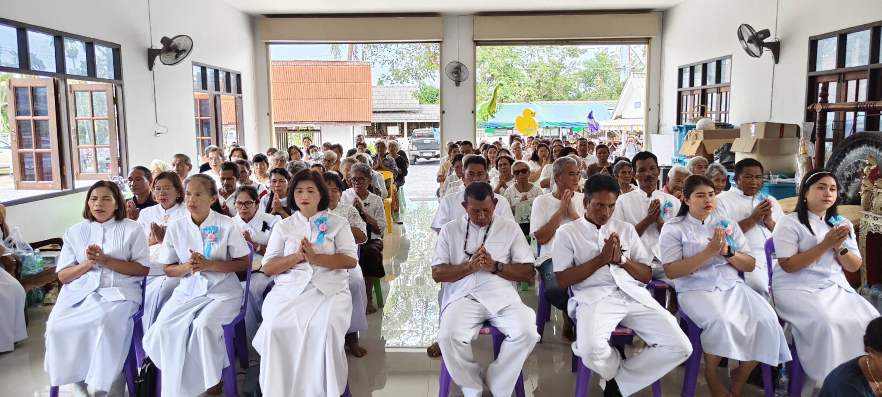 ภาพร่วมพิธีกรรมวัดโพธาราม