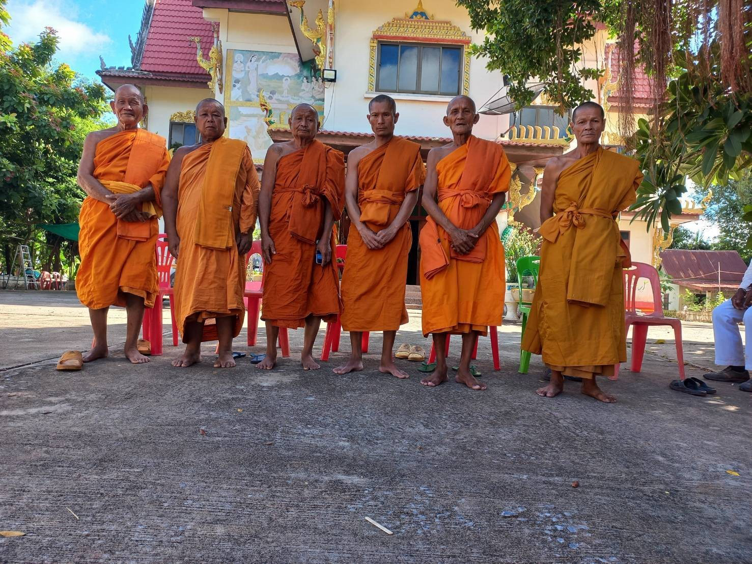 วัดสว่างมหาโพธิ์