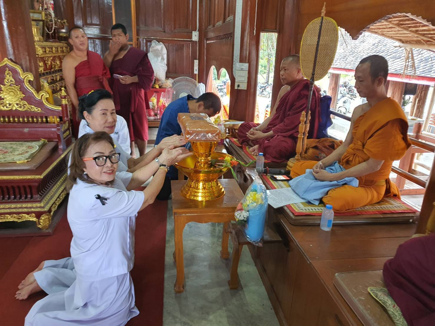 ภาพร่วมพิธีกรรมวัดสิริมงคล