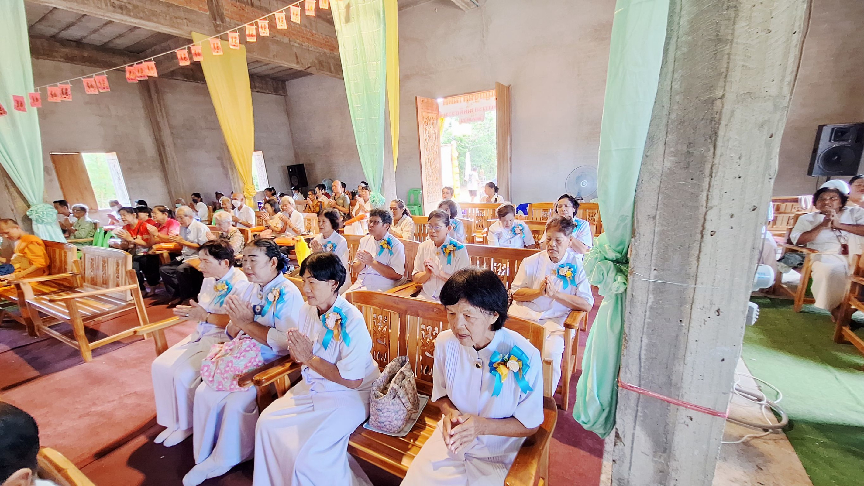 ภาพร่วมพิธีกรรมวัดถาวรสามัคคีธรรม