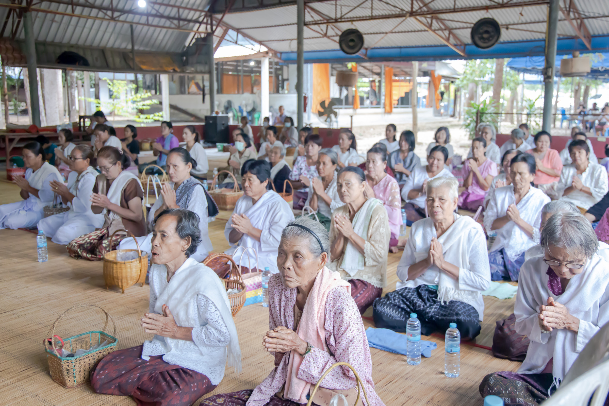 ภาพร่วมพิธีกรรมวัดป่าคำไฮน้อย