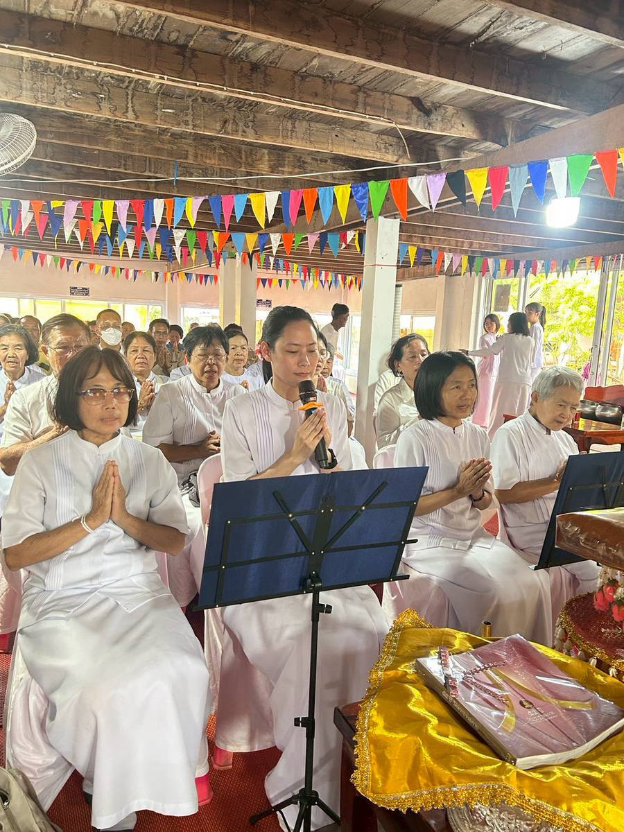 ภาพกล่าวคำถวายกฐินวัดสว่างสำราญ