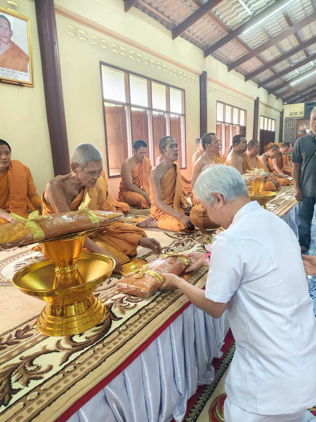 ภาพร่วมพิธีกรรมวัดลำพระ