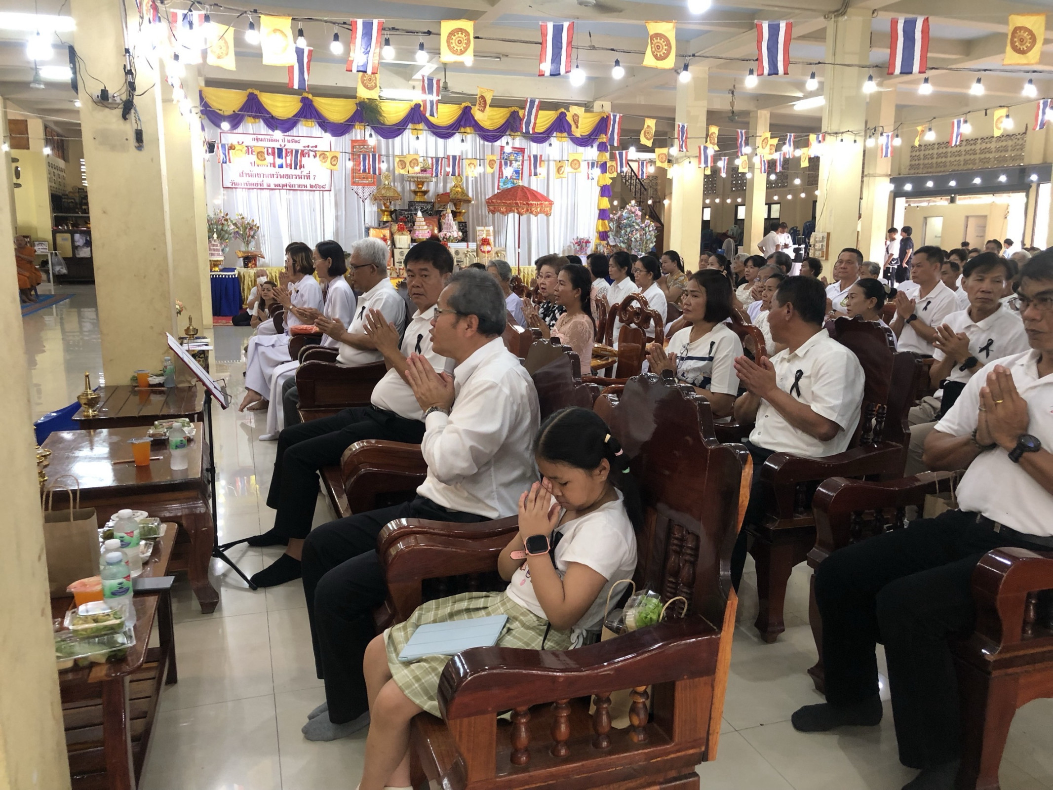 ภาพร่วมพิธีกรรมวัดอรุณรัตนคีรี