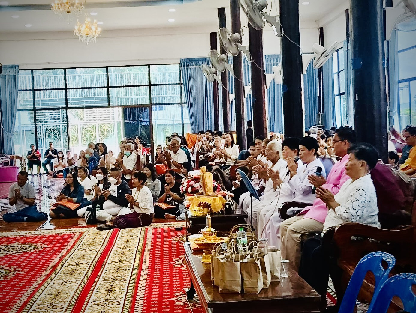 ภาพร่วมพิธีกรรมวัดชัฎใหญ่