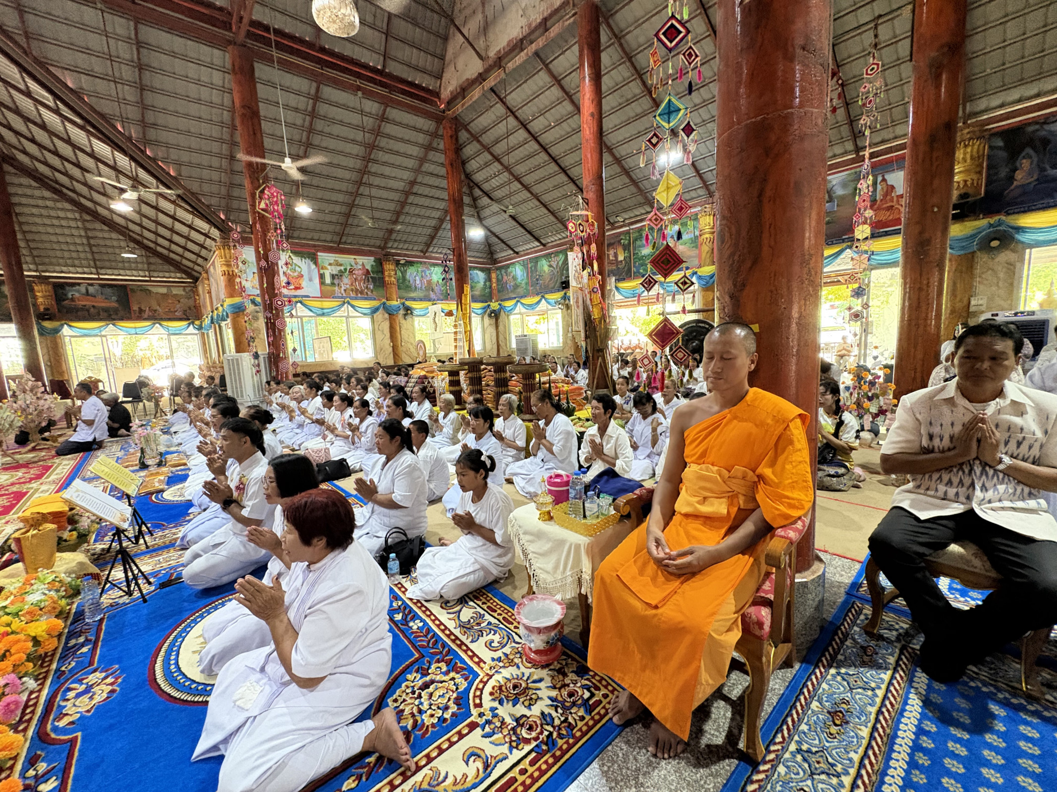 ภาพร่วมพิธีกรรมวัดป่าวิเวก