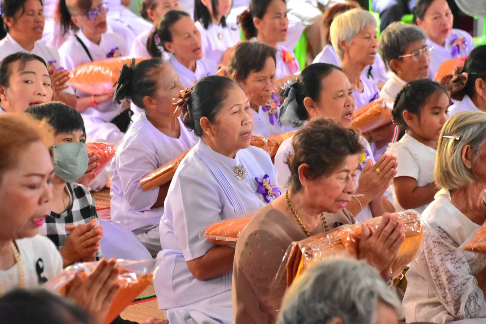 ภาพร่วมพิธีกรรมวัดเวฬุวัน