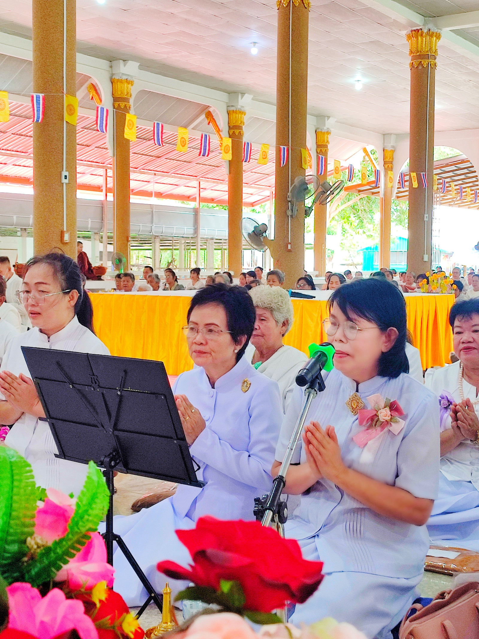 ภาพกล่าวคำถวายกฐินวัดป่าหนองยาว