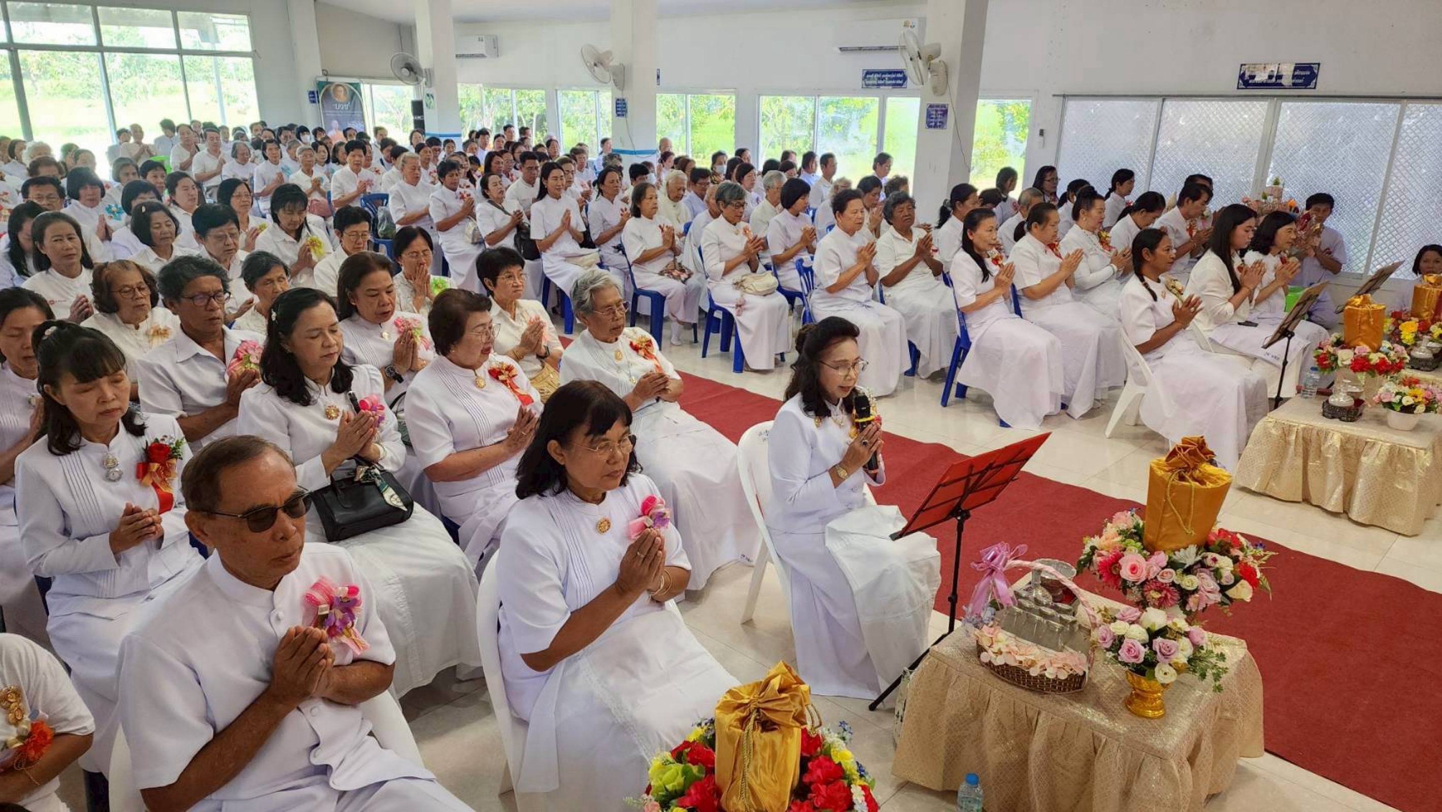 ภาพกล่าวคำถวายกฐินธุดงคสถานแก้วอุทัย