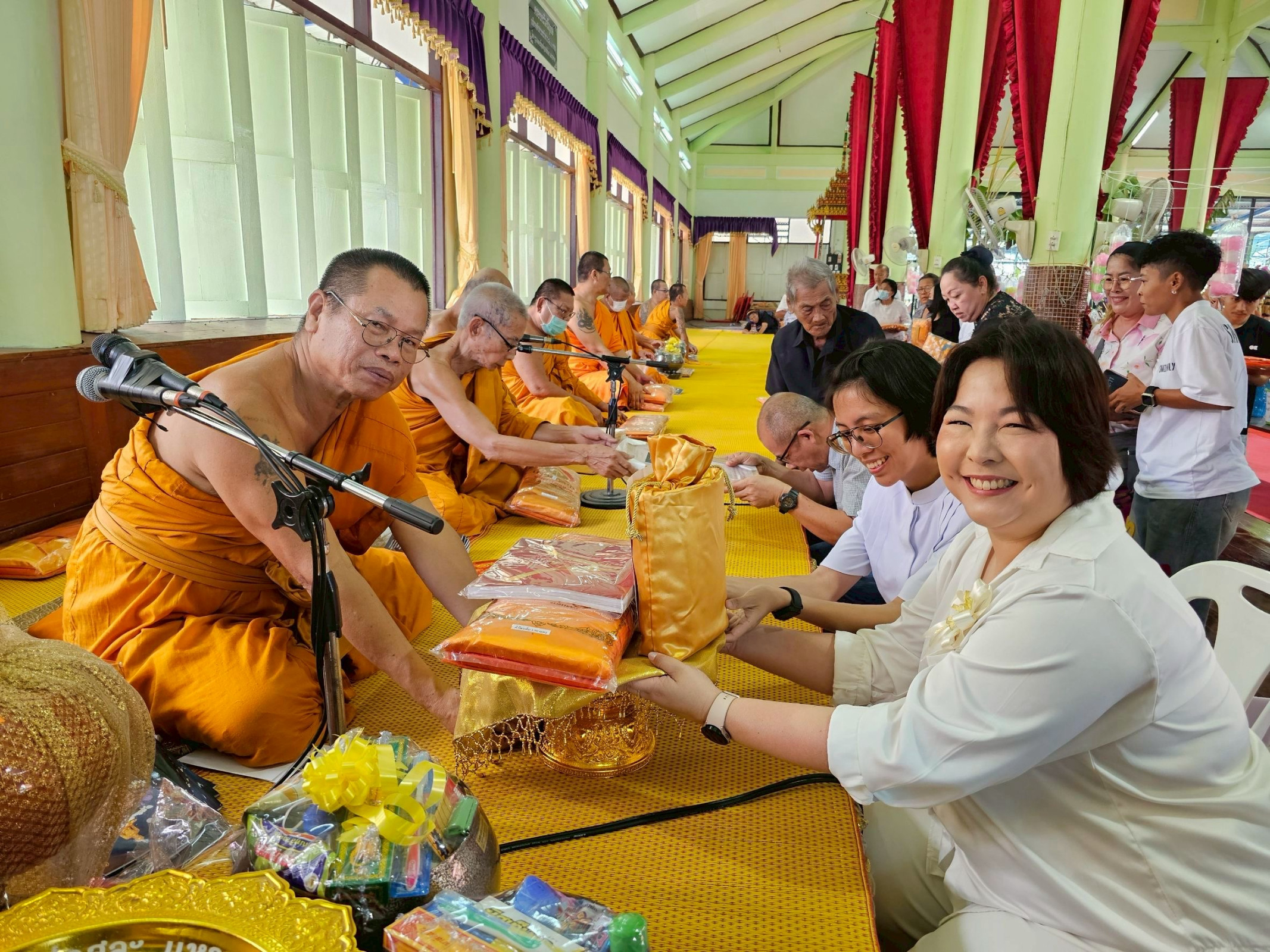 ภาพร่วมพิธีกรรมวัดปากคลอง