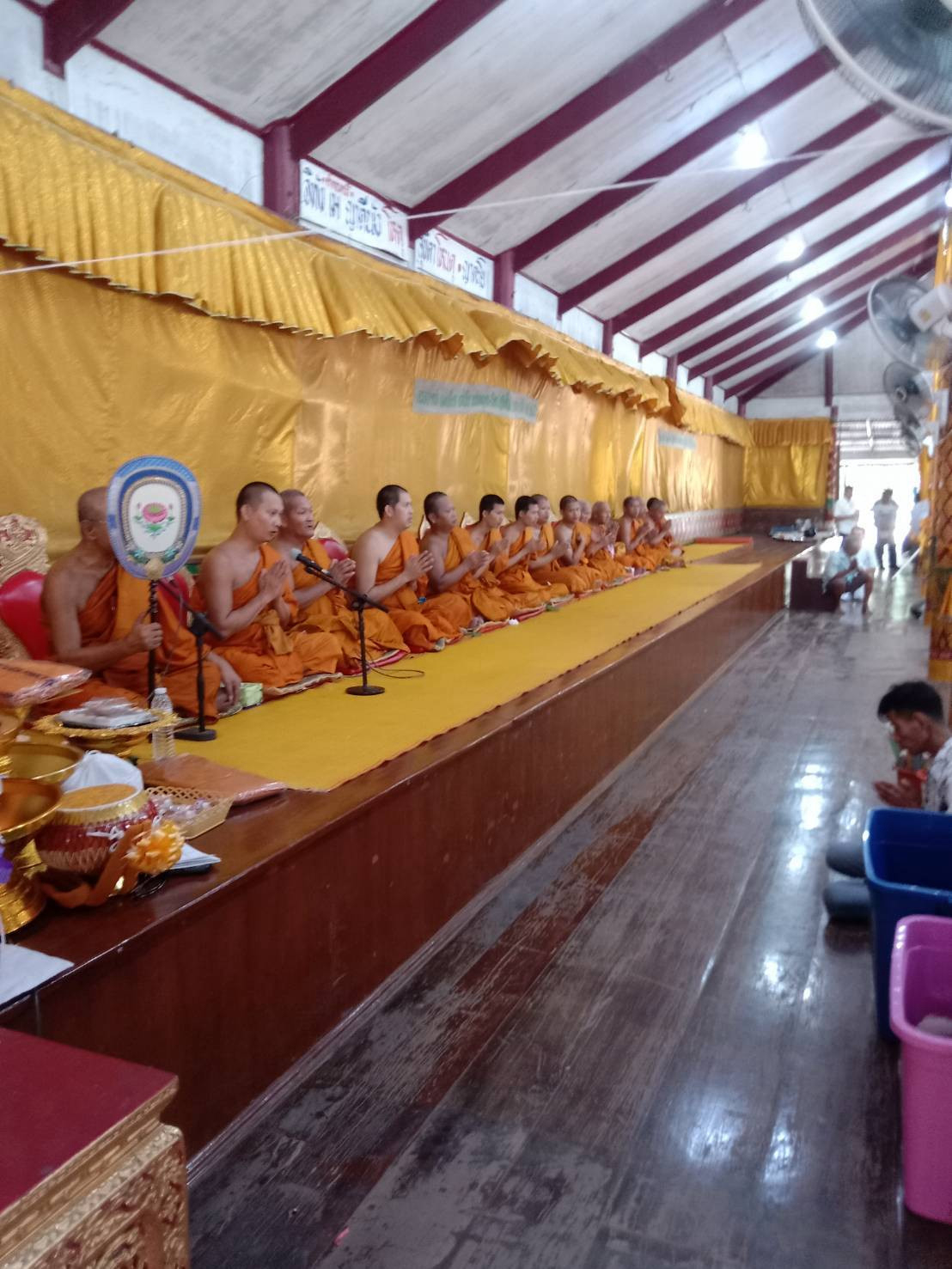 ภาพร่วมพิธีกรรมวัดวังพระนอน