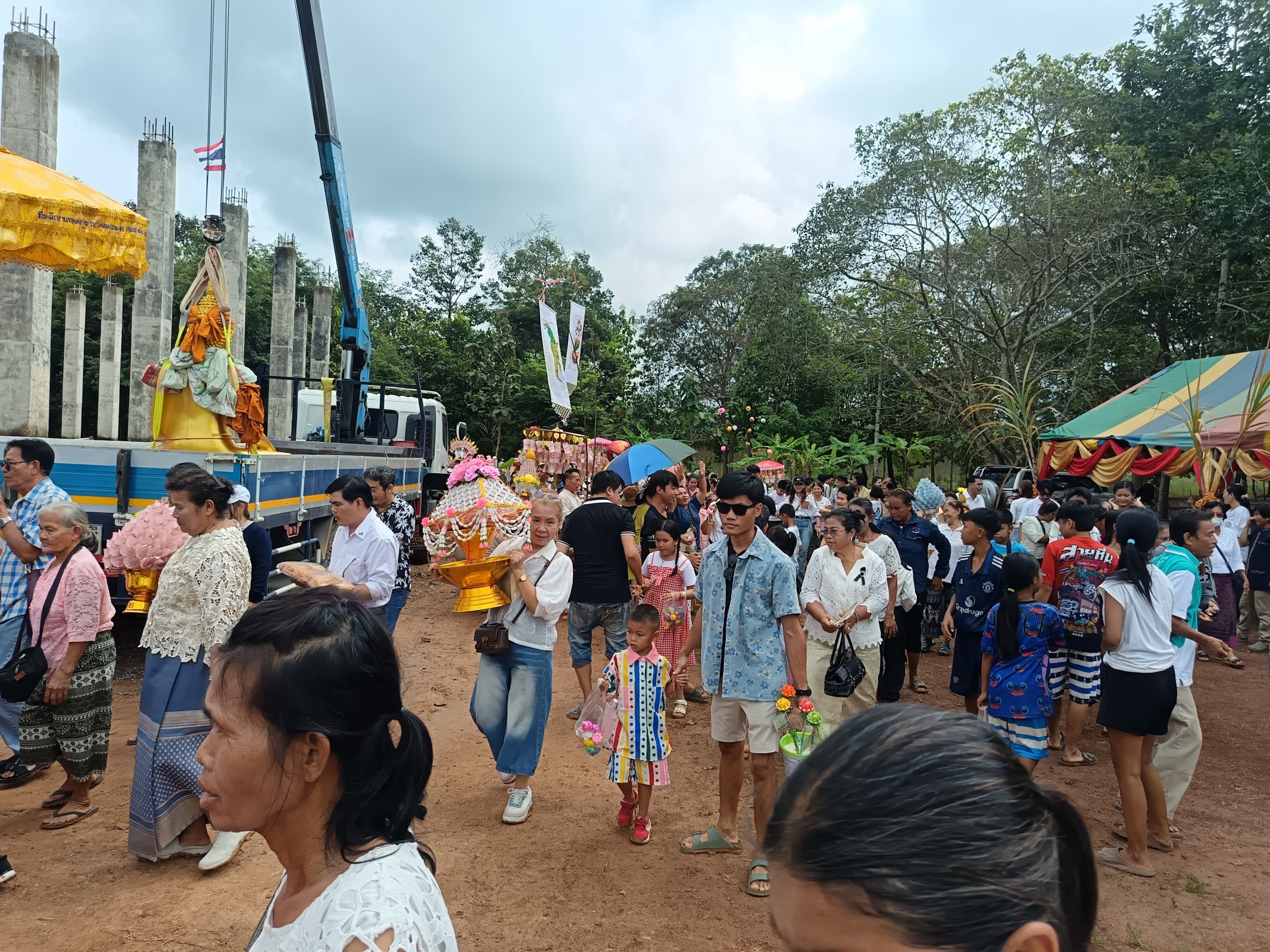 ภาพร่วมพิธีกรรมสำนักสงฆ์คลองมะเดื่อ