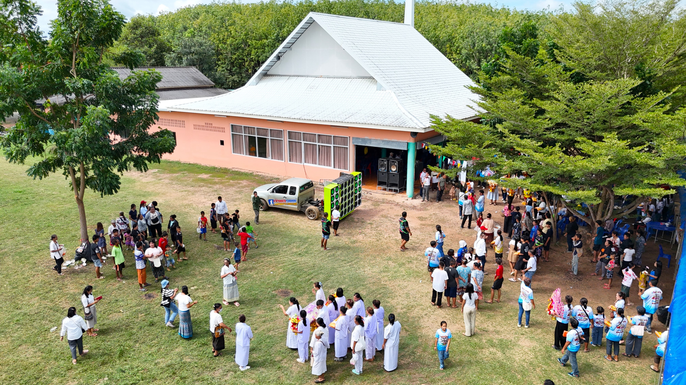 ภาพร่วมพิธีกรรมวัดคลองชันราษฎร์