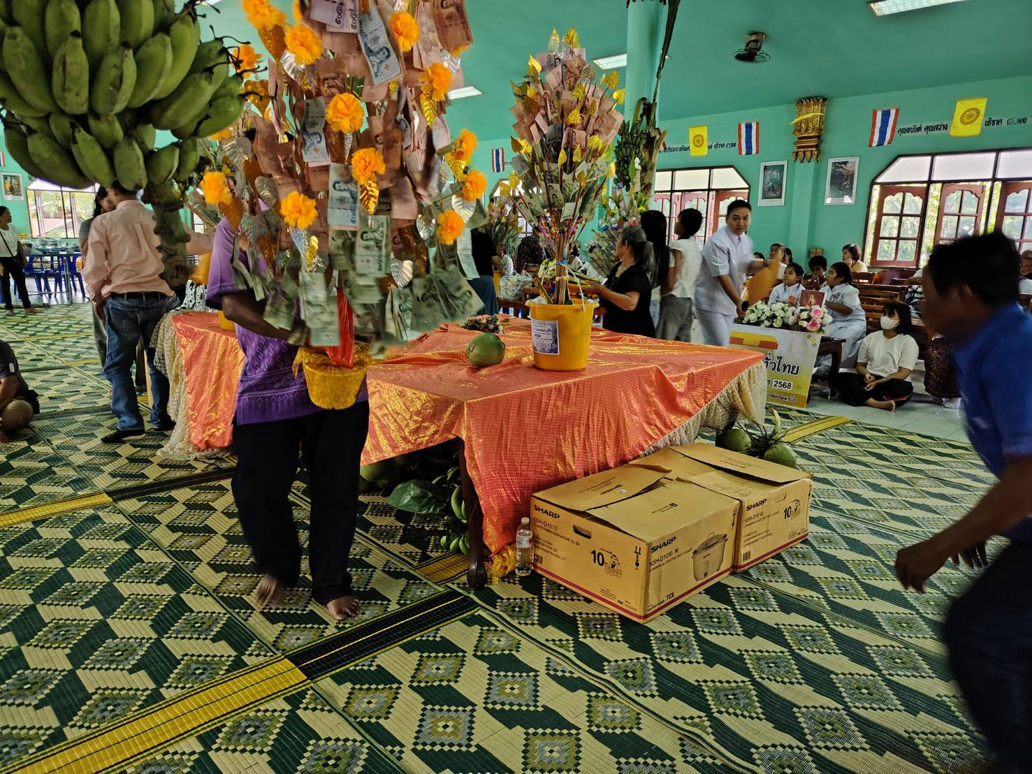 ภาพร่วมพิธีกรรมวัดคลองเสือ