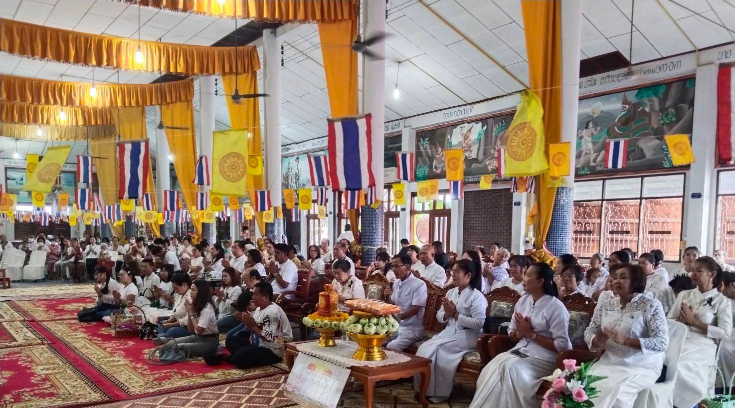 ภาพร่วมพิธีกรรมวัดโพธิ์ศรีสำพันตา