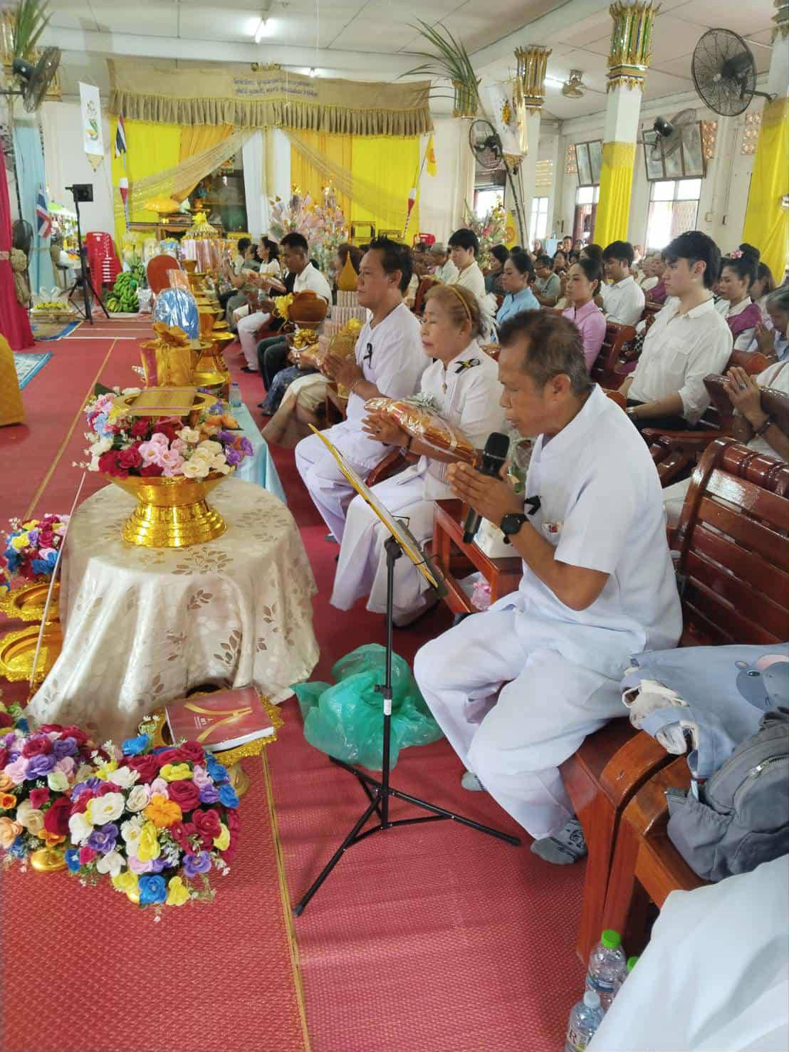 ภาพร่วมพิธีกรรมวัดแปลงประดู่