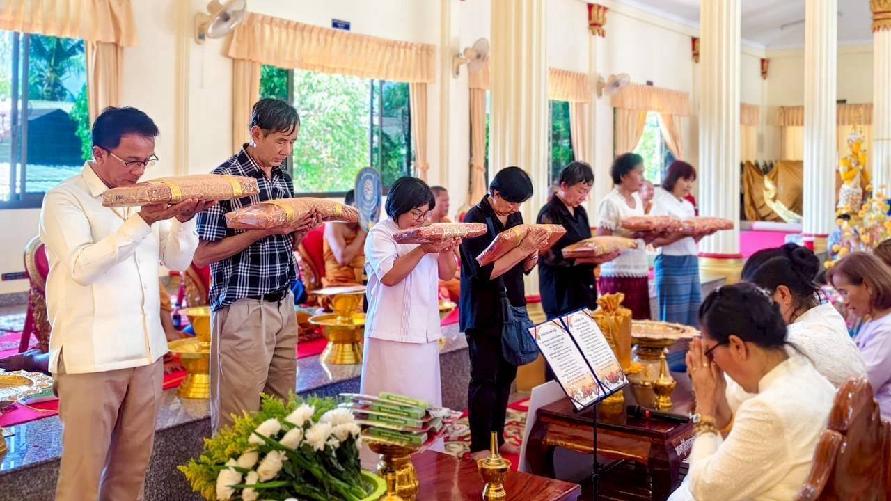 ภาพร่วมพิธีกรรมวัดมงคลศรีนา