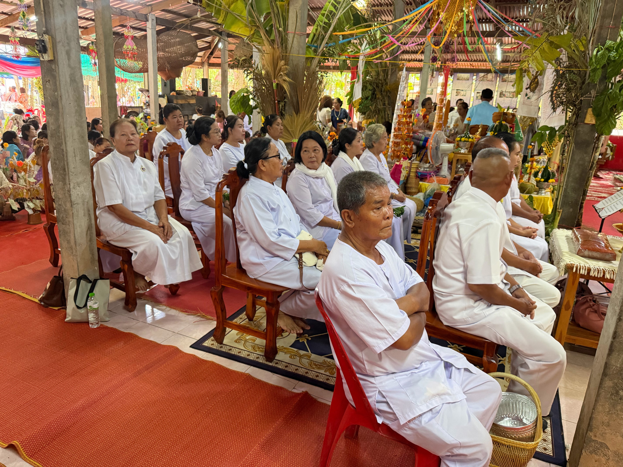ภาพร่วมพิธีกรรมวัดป่าส่างคำ