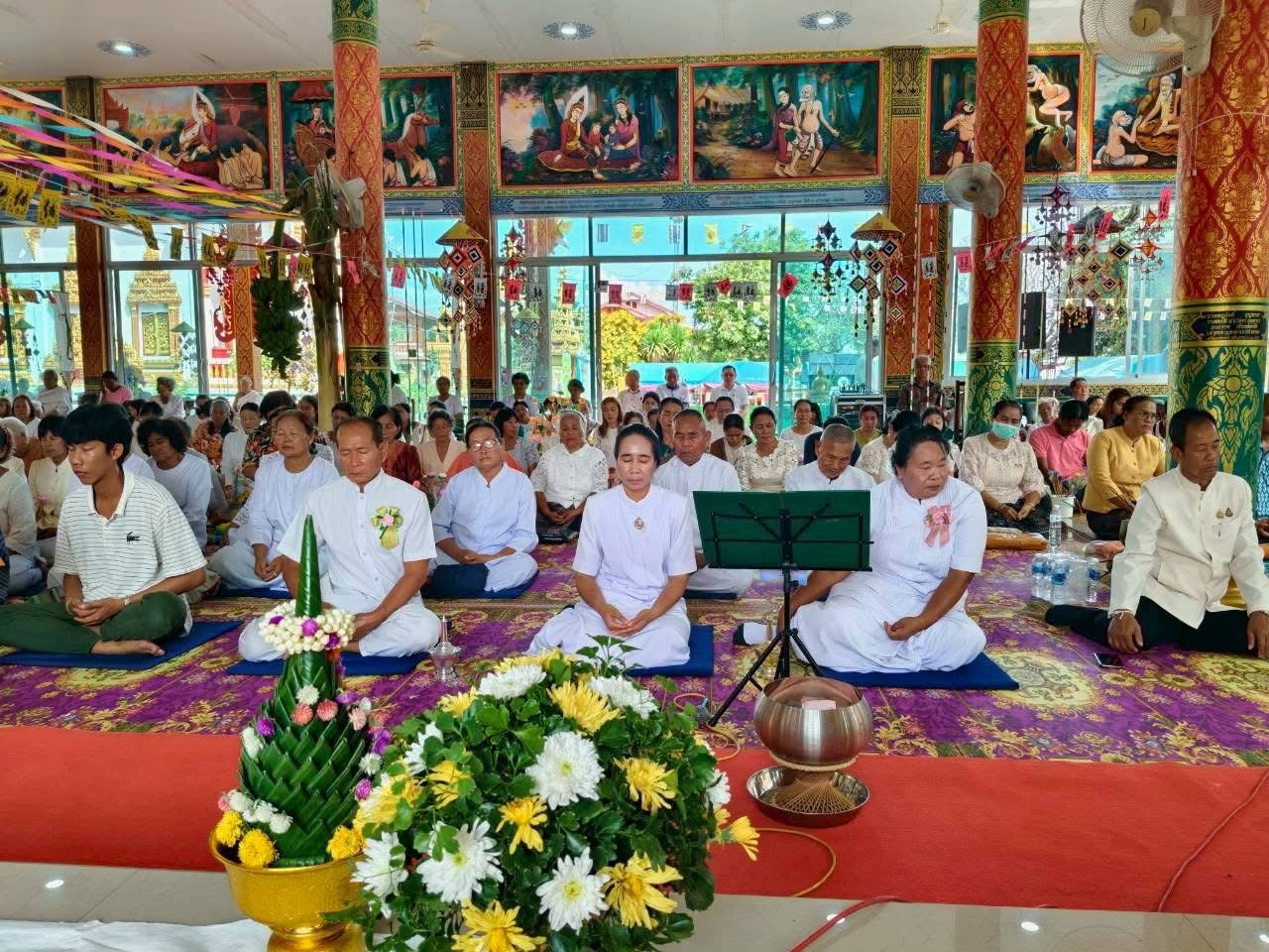 ภาพร่วมพิธีกรรมวัดโคกสว่าง