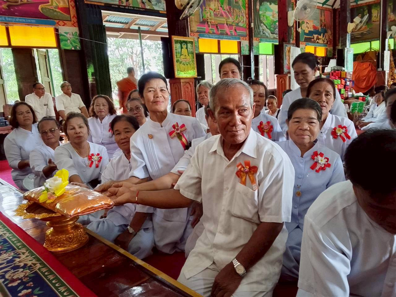 ภาพร่วมพิธีกรรมวัดบูรพาหนองสิม