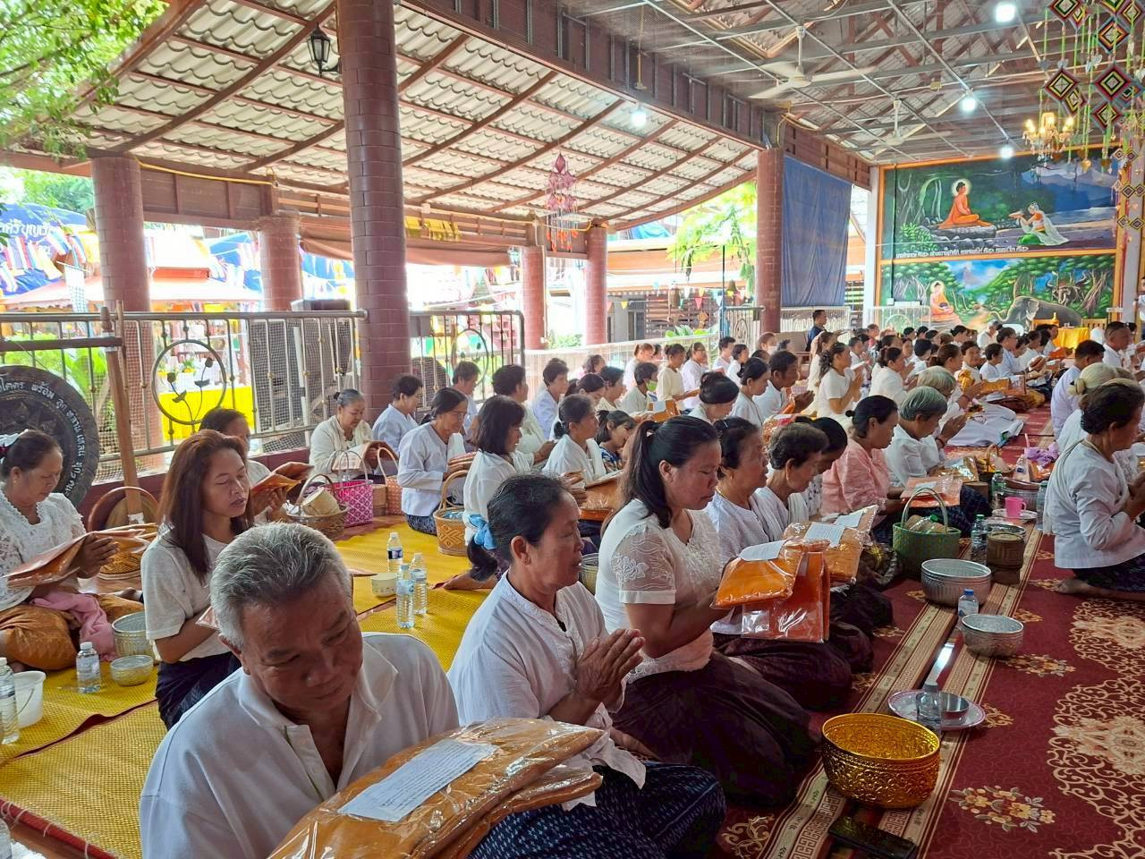 ภาพร่วมพิธีกรรมวัดศรีบุญเรือง