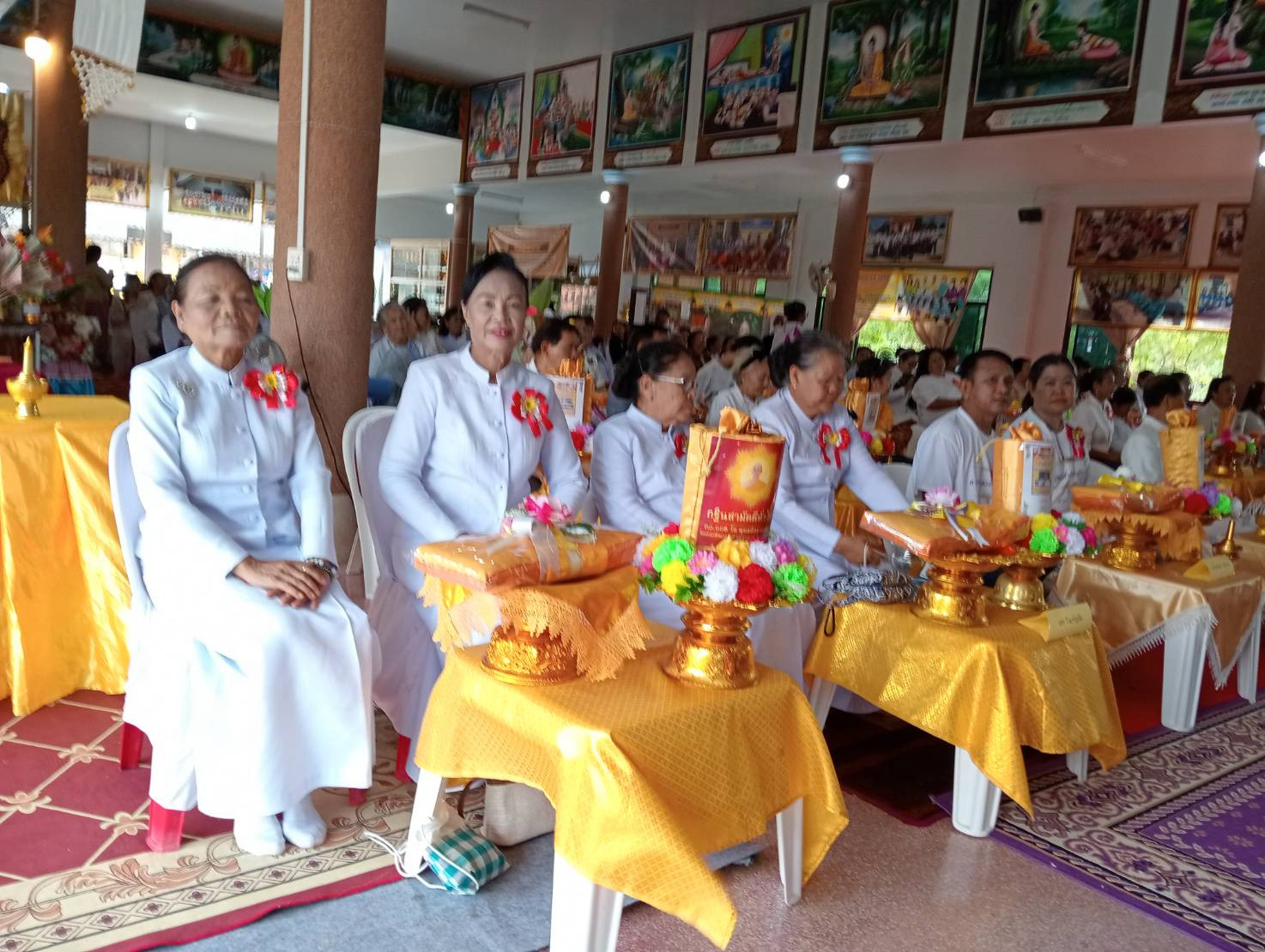 ภาพร่วมพิธีกรรมวัดเขมไชยาราม