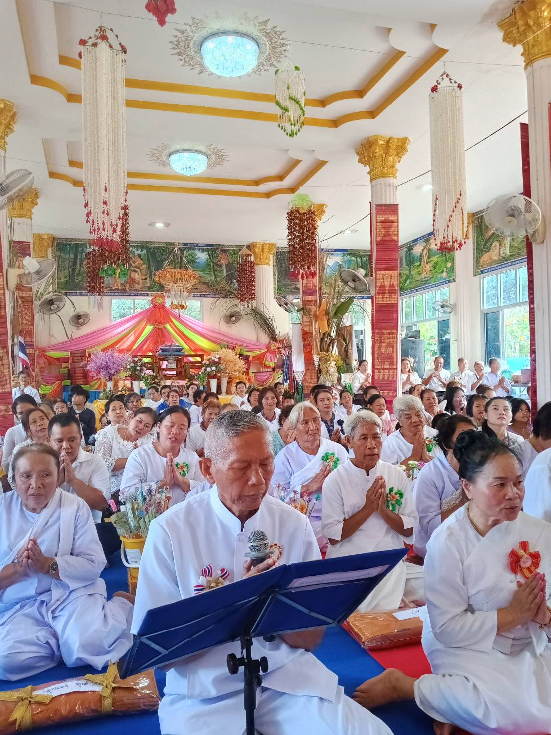 ภาพร่วมพิธีกรรมวัดจานน้อย