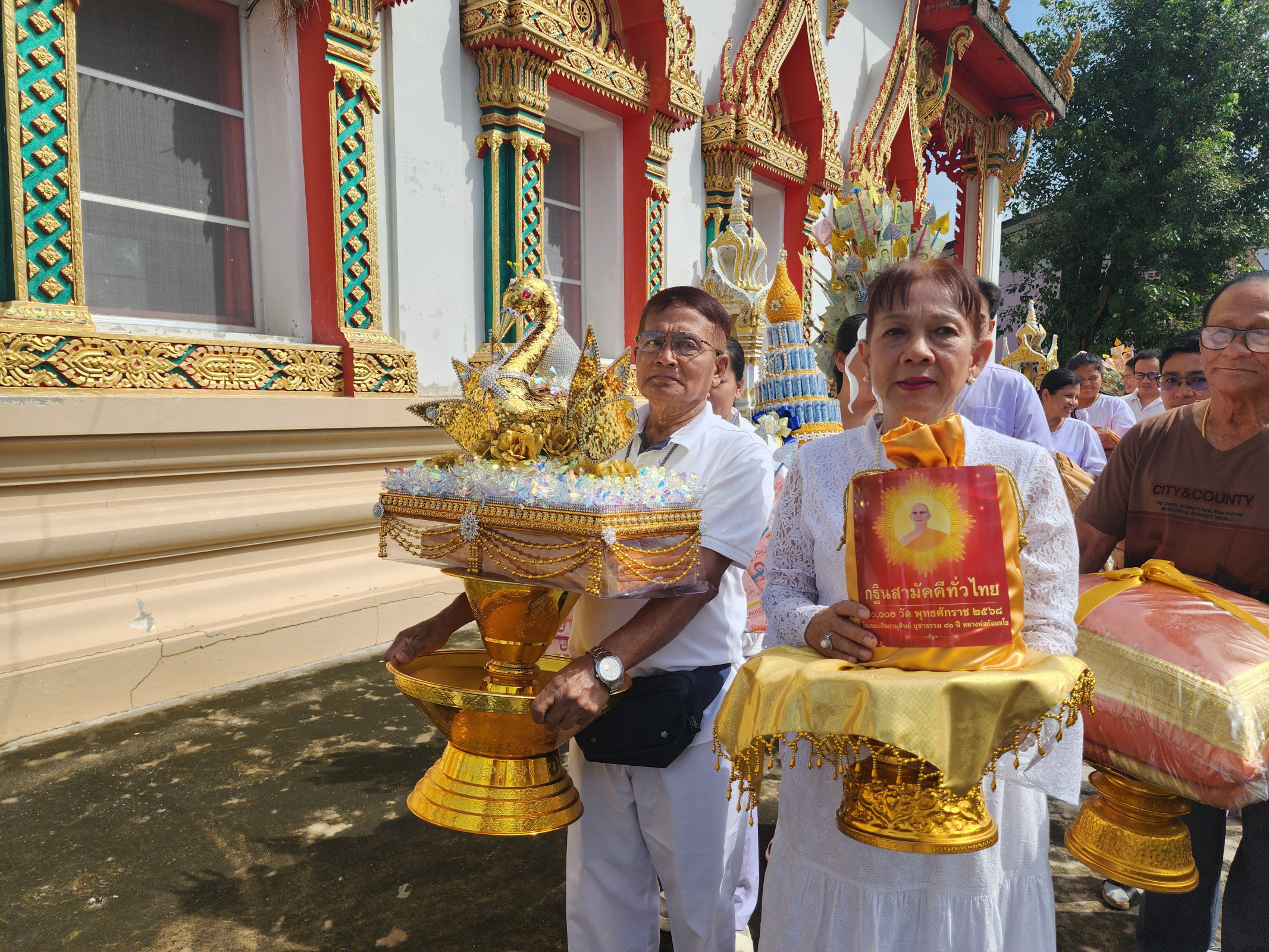 ภาพร่วมพิธีกรรมวัดบางเพลิง