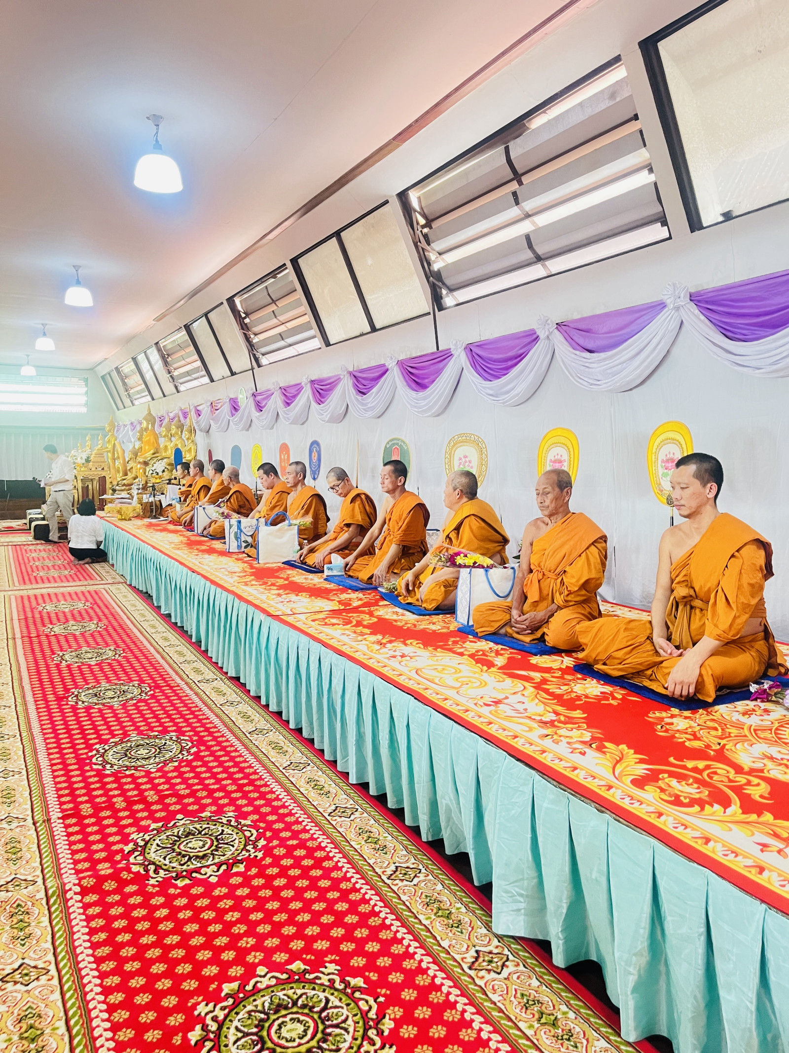 ภาพร่วมพิธีกรรมวัดนาหนอง