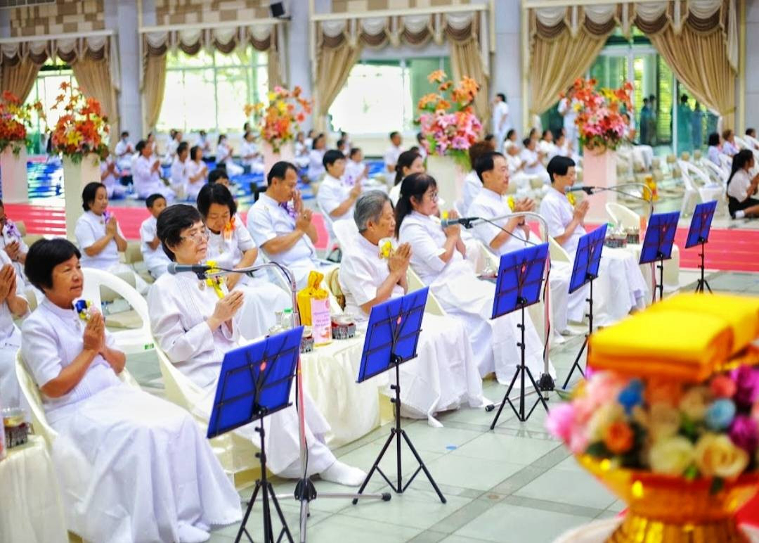 ภาพร่วมพิธีกรรมศูนย์การศึกษาเขาแก้วเสด็จ