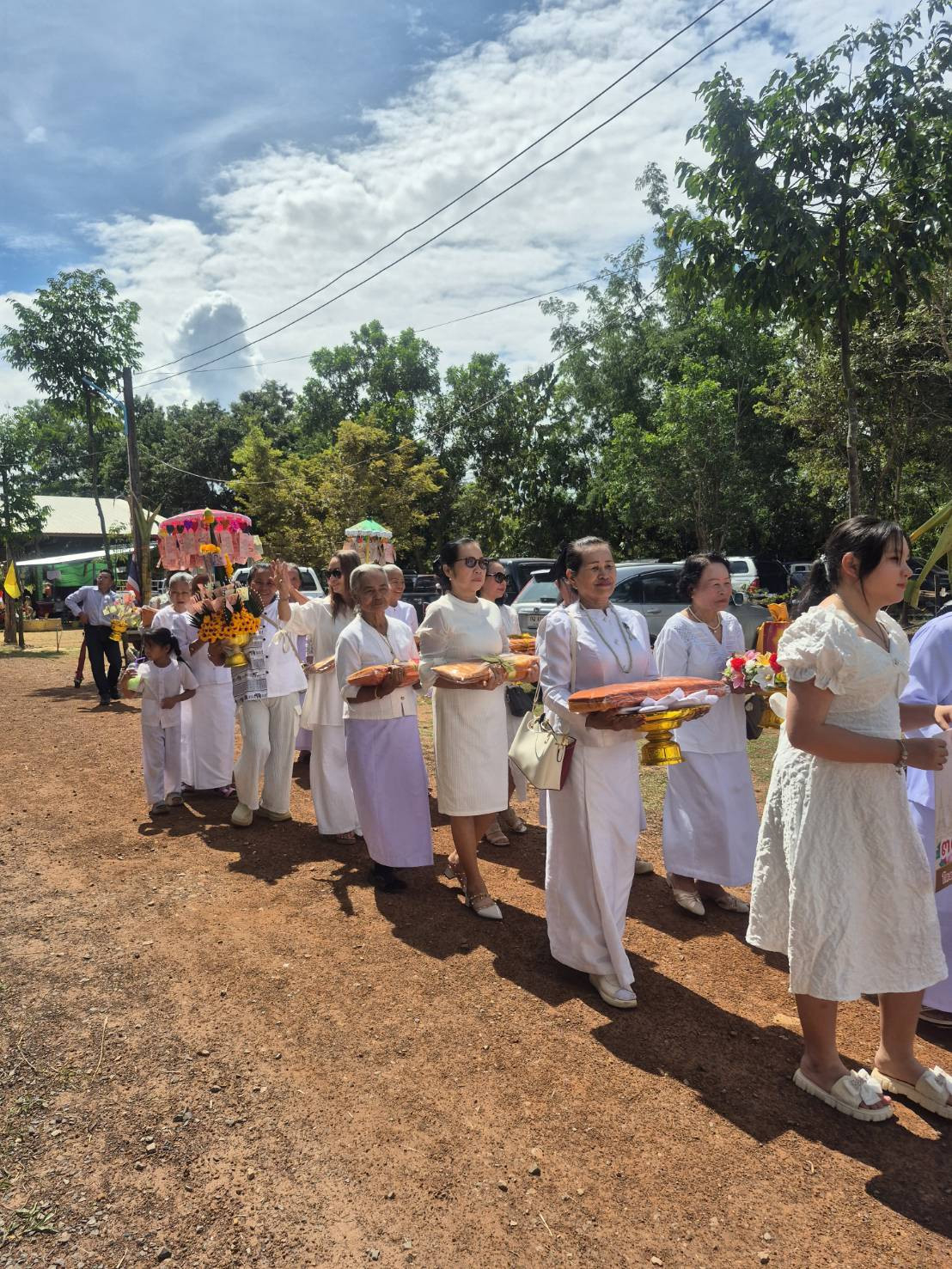ภาพร่วมพิธีกรรมสำนักสงฆ์บุนนาคโพธิ์เพชร